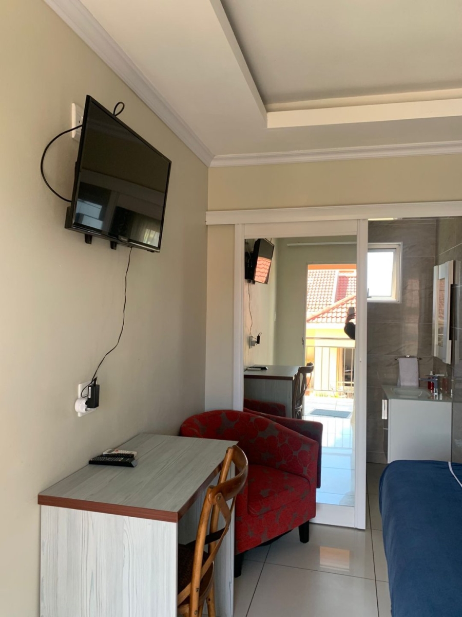12 Bedroom Property for Sale in Haven Hills Eastern Cape